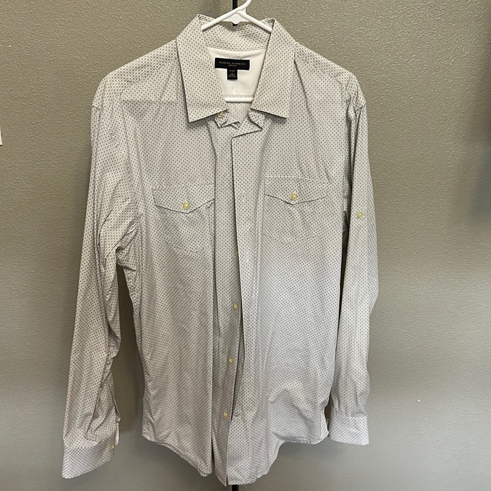 Men’s Banana Republic, slim fit button down shirt